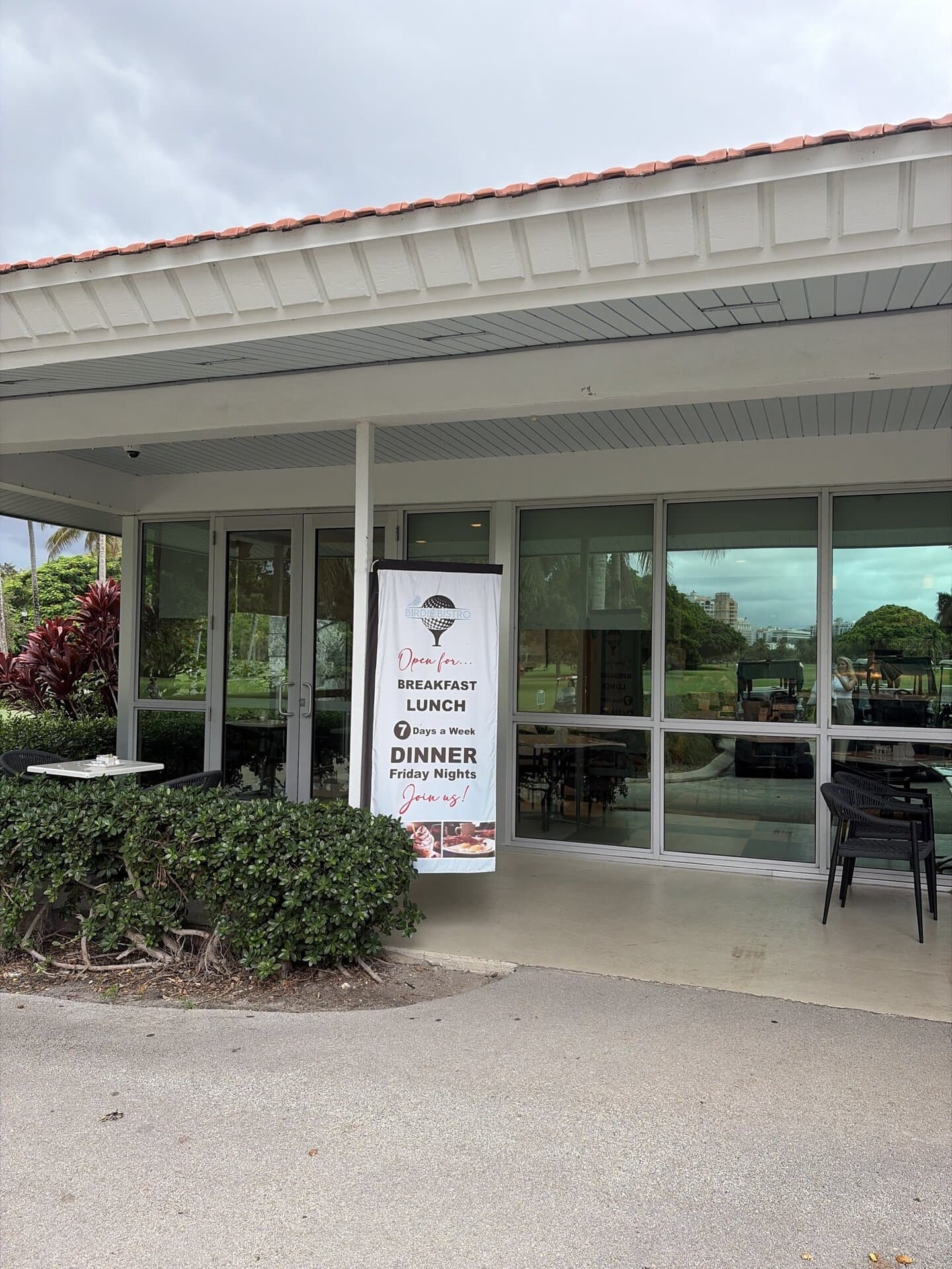 Birdie's Bistro — American restaurant