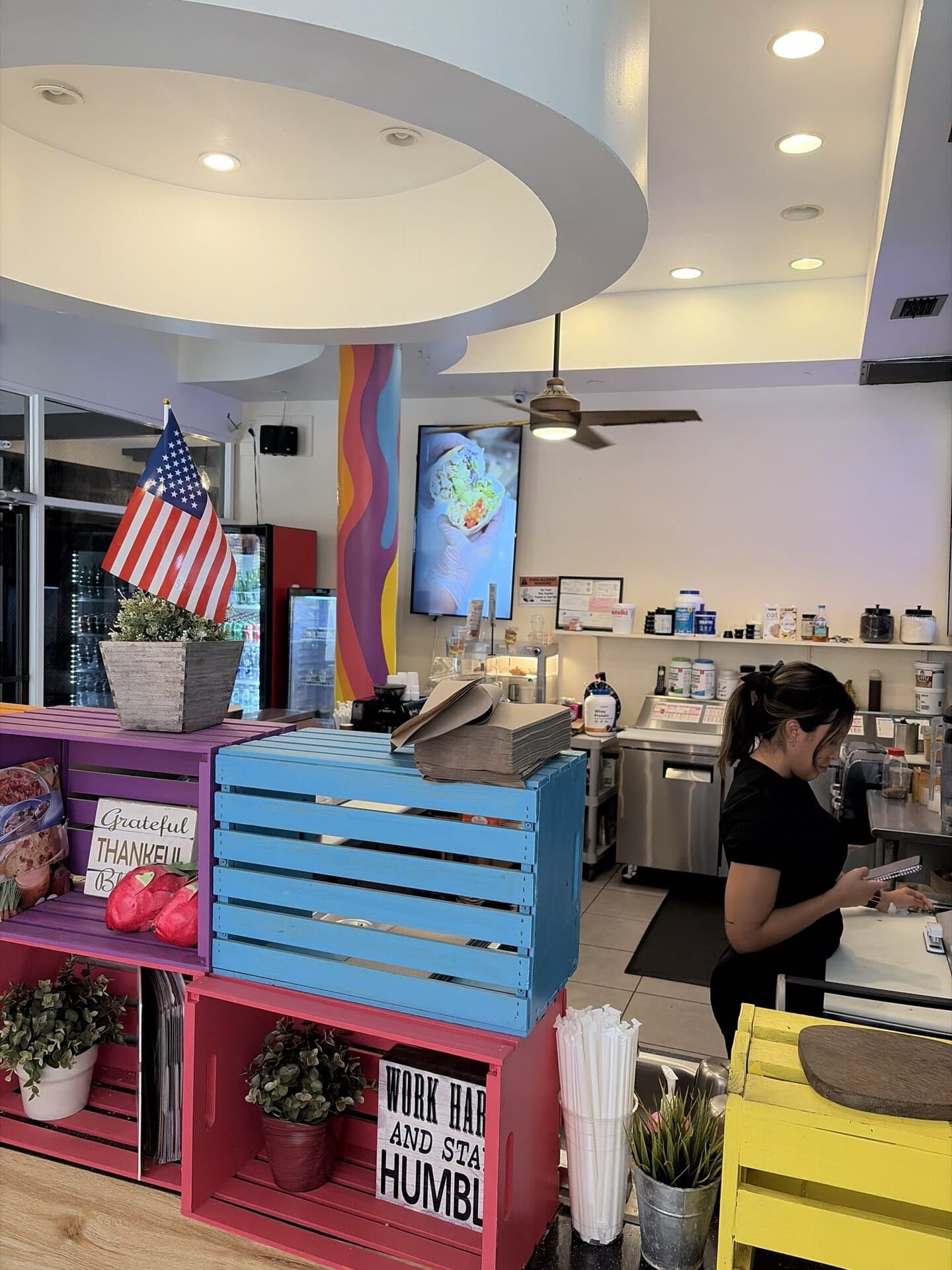 BANANA BERRY — American restaurant