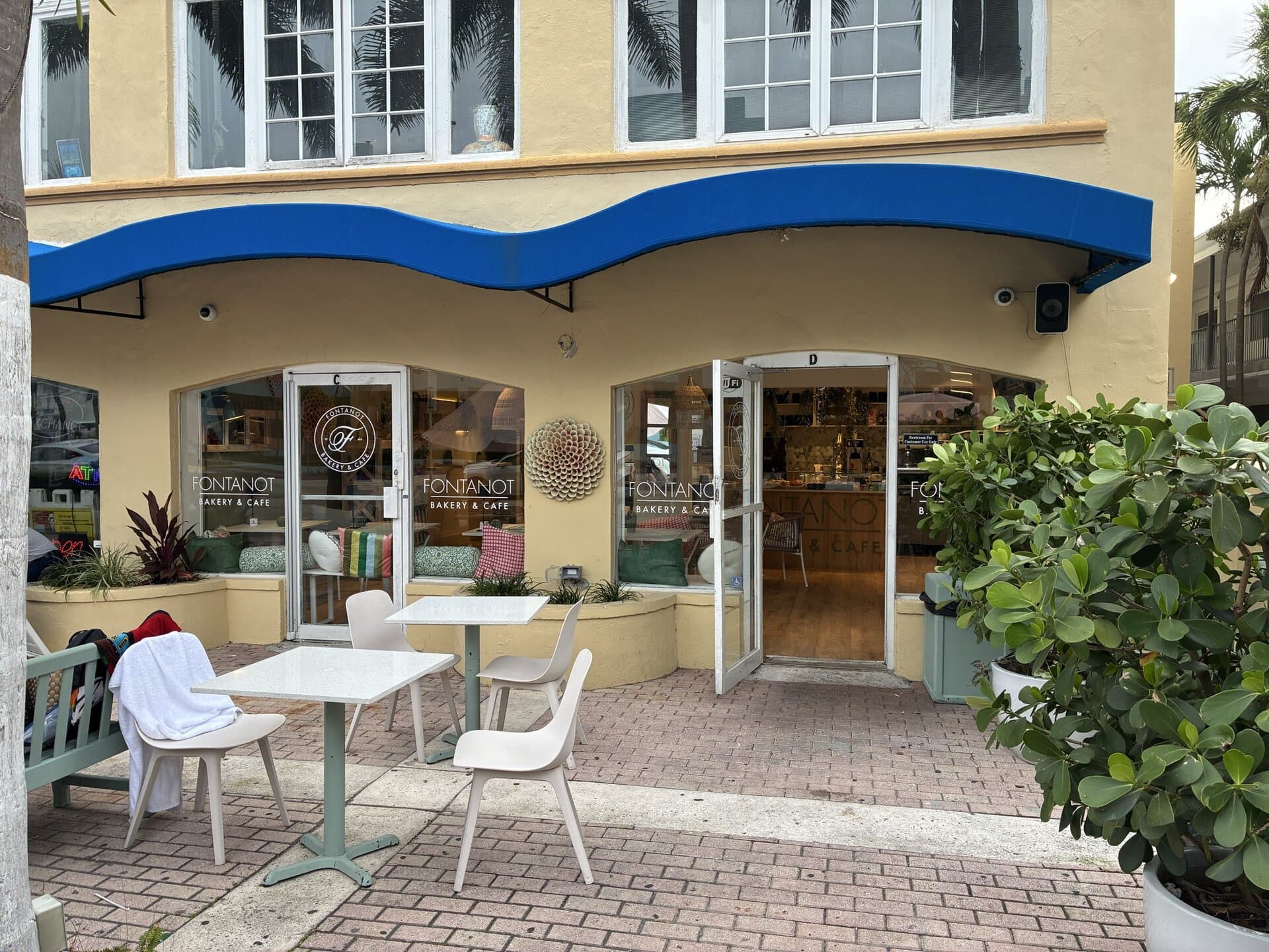 FONTANOT BAKERY & CAFÉ MIAMI BEACH — Italian restaurant