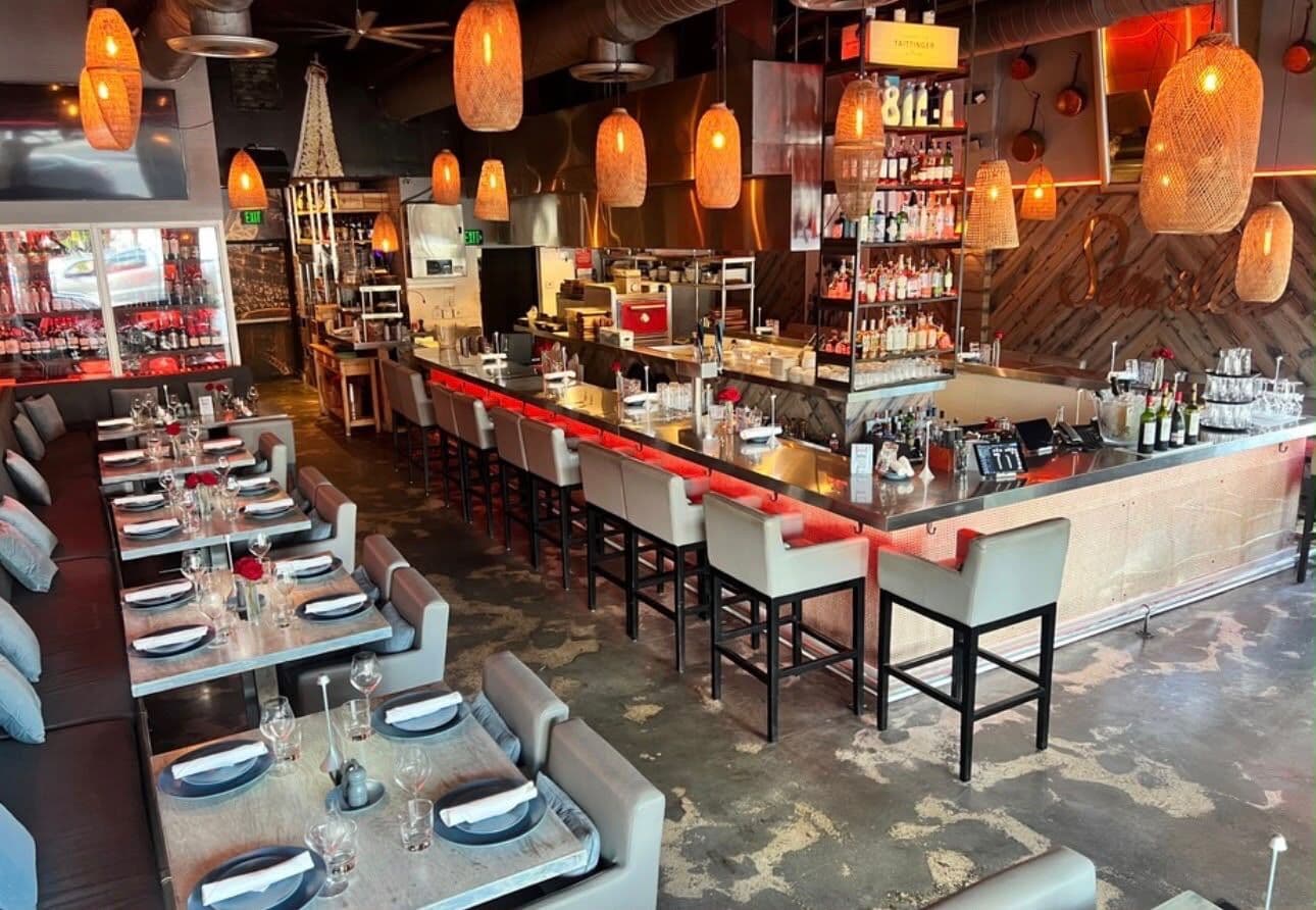 POSEIDON GREEK TABLE & BAR photo 3