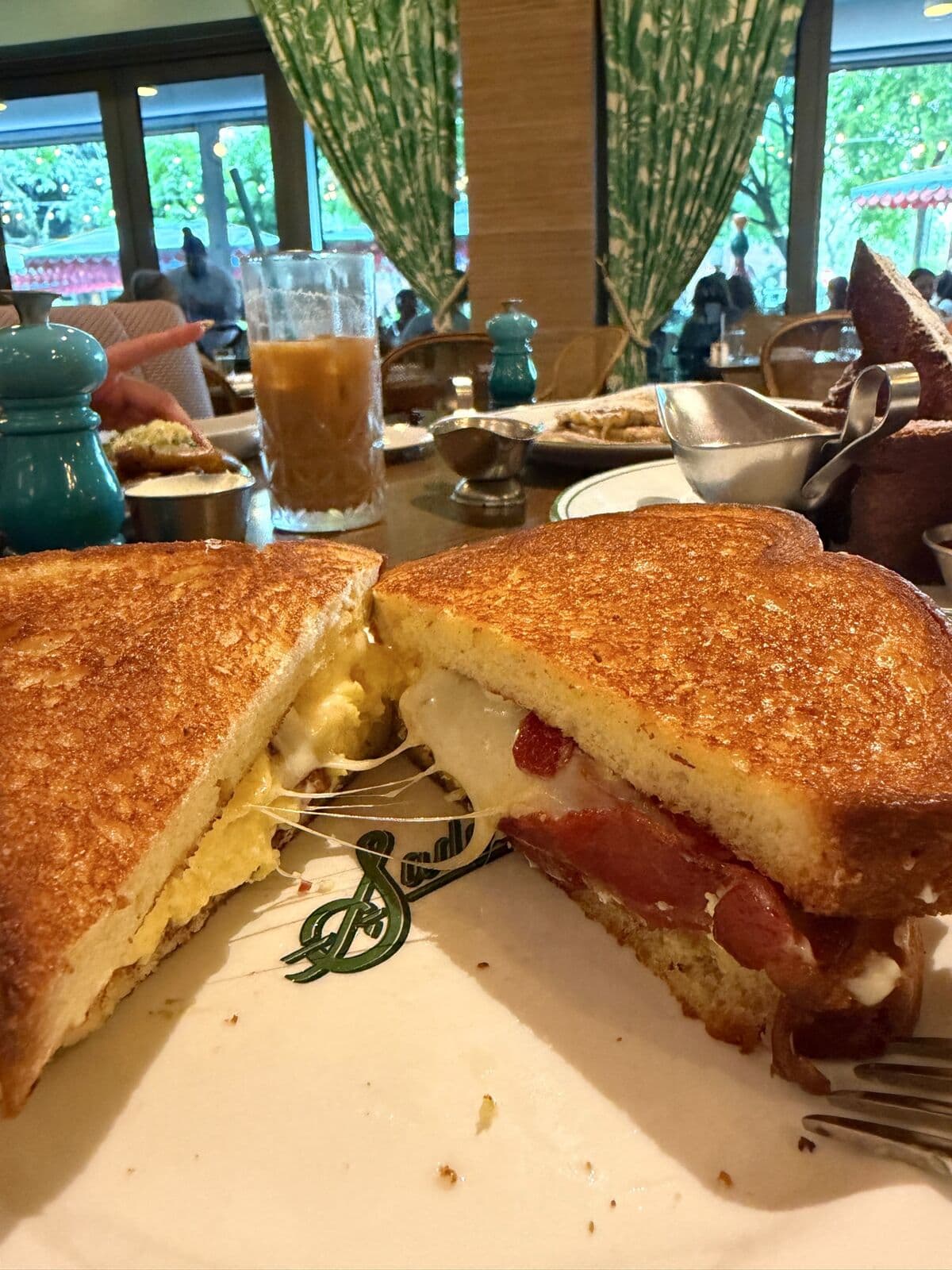 SADELLE'S COCONUT GROVE photo 4