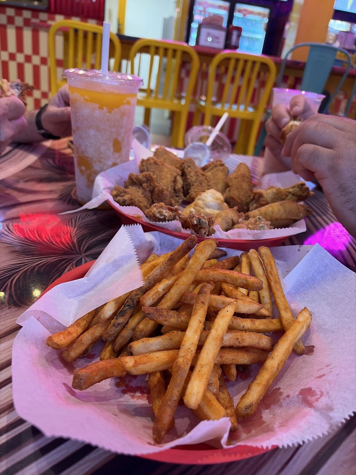 WILLIE'S CHICKEN SHACK photo 3