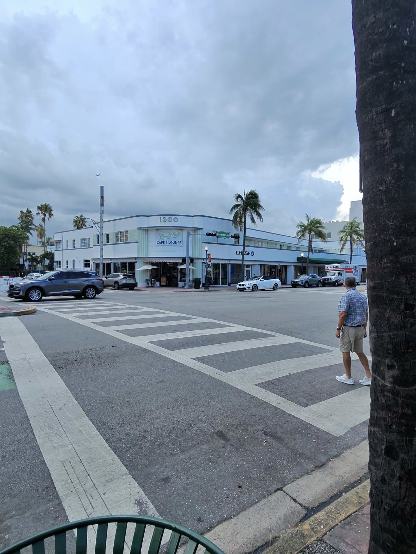 WANDERLUST — American restaurant