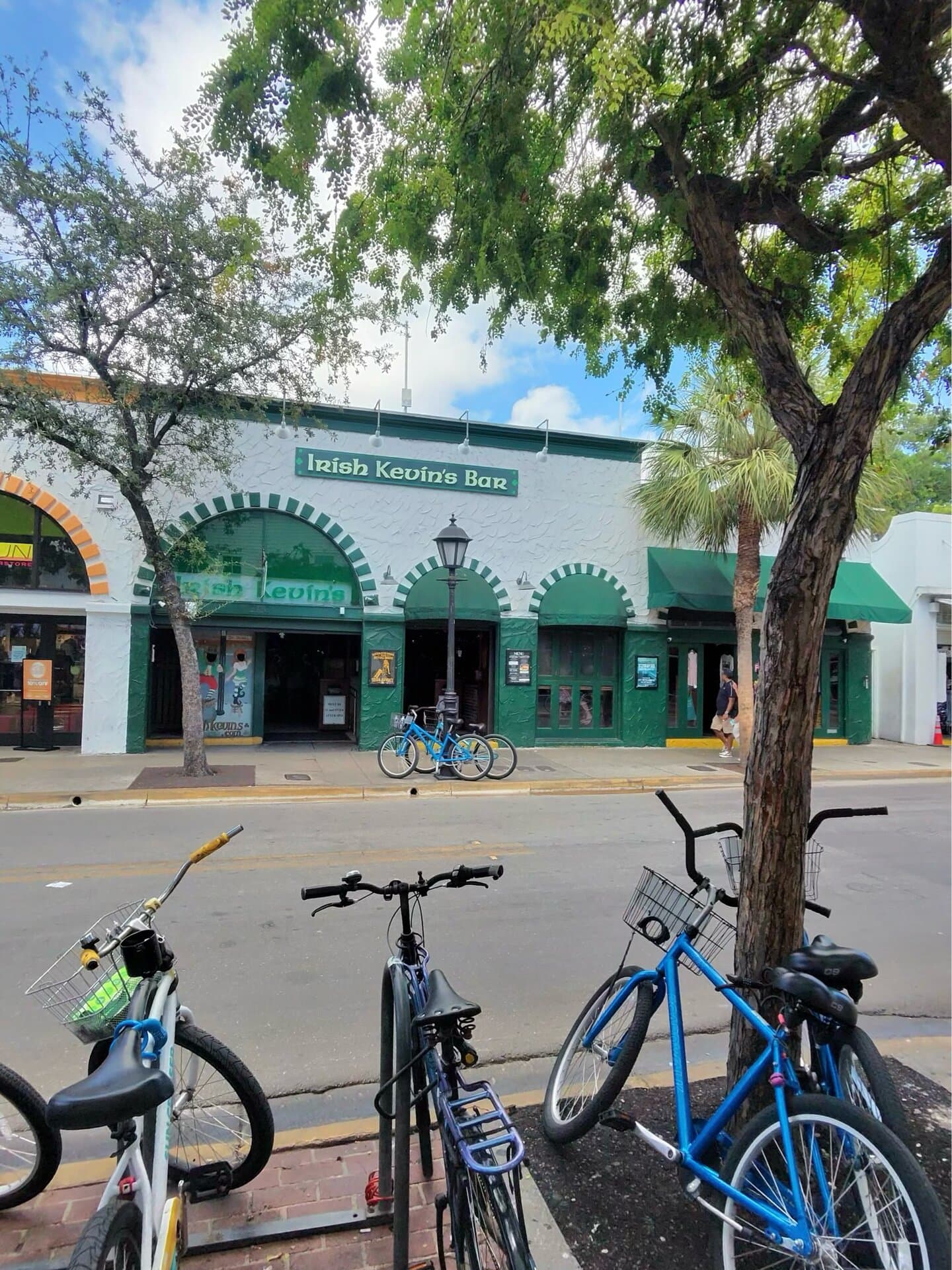 IRISH KEVIN'S BAR restaurant