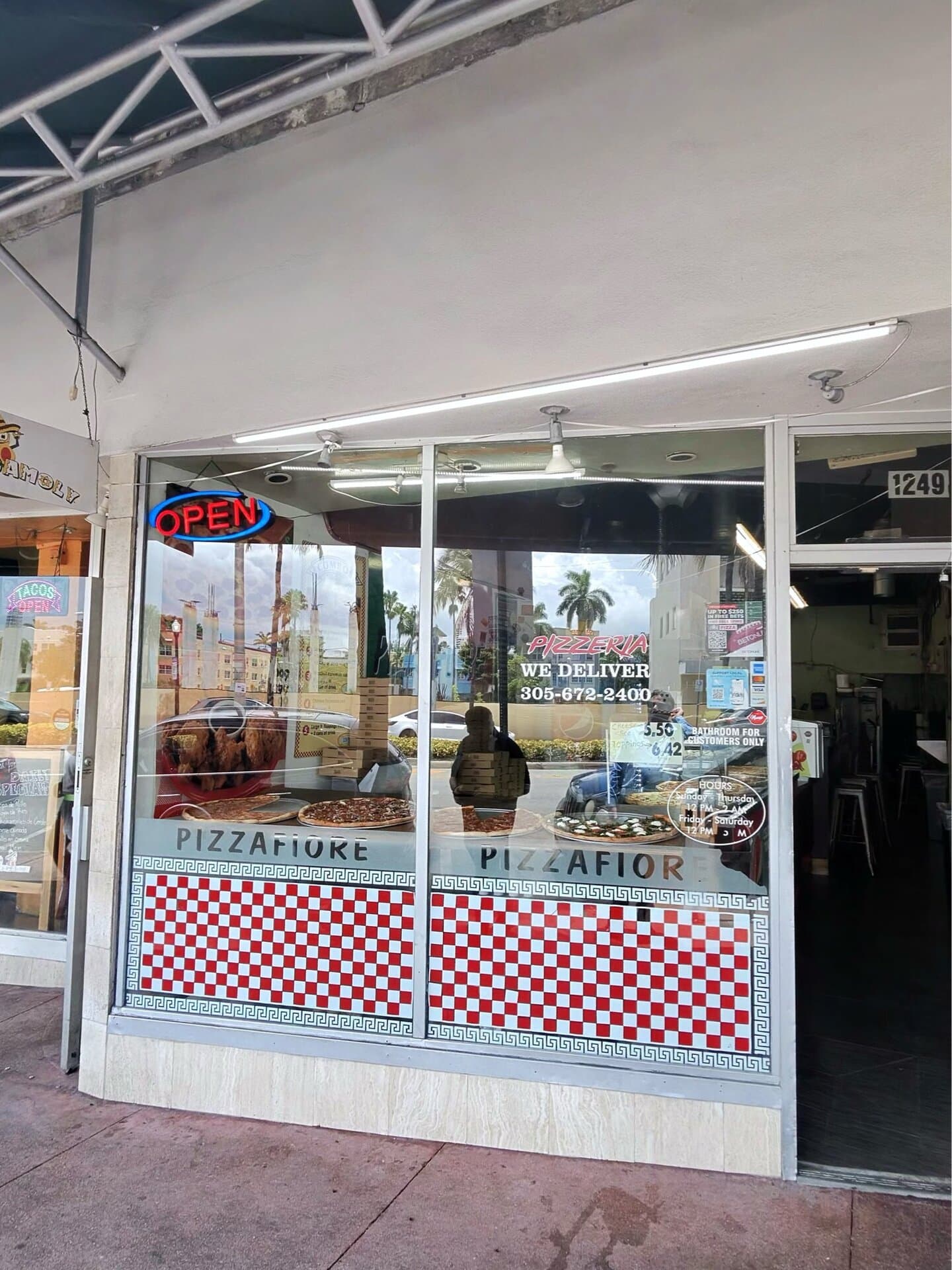 PIZZAFIORE — Italian restaurant