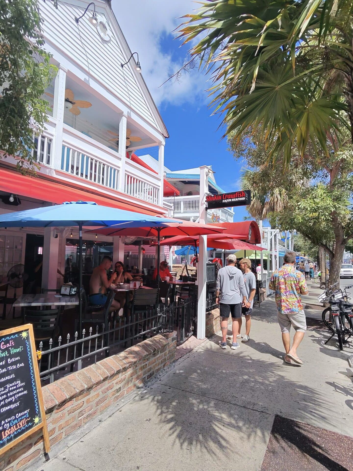 STINKIN CRAWFISH — Seafood restaurant