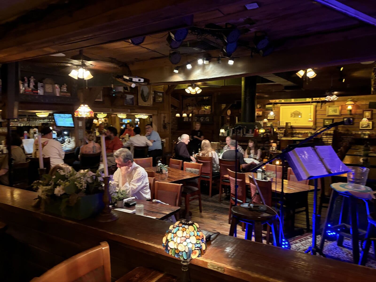 The Field - Irish Pub & Eatery photo 2