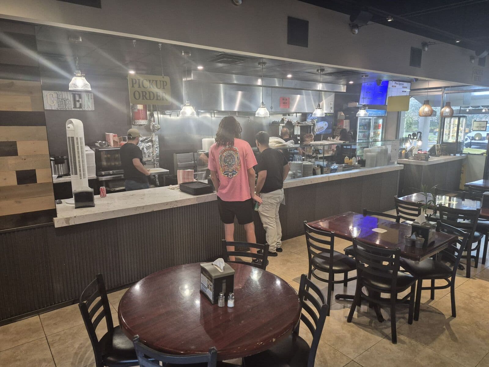 PITA XPRESS MEDITERRANEAN GRILL photo 2