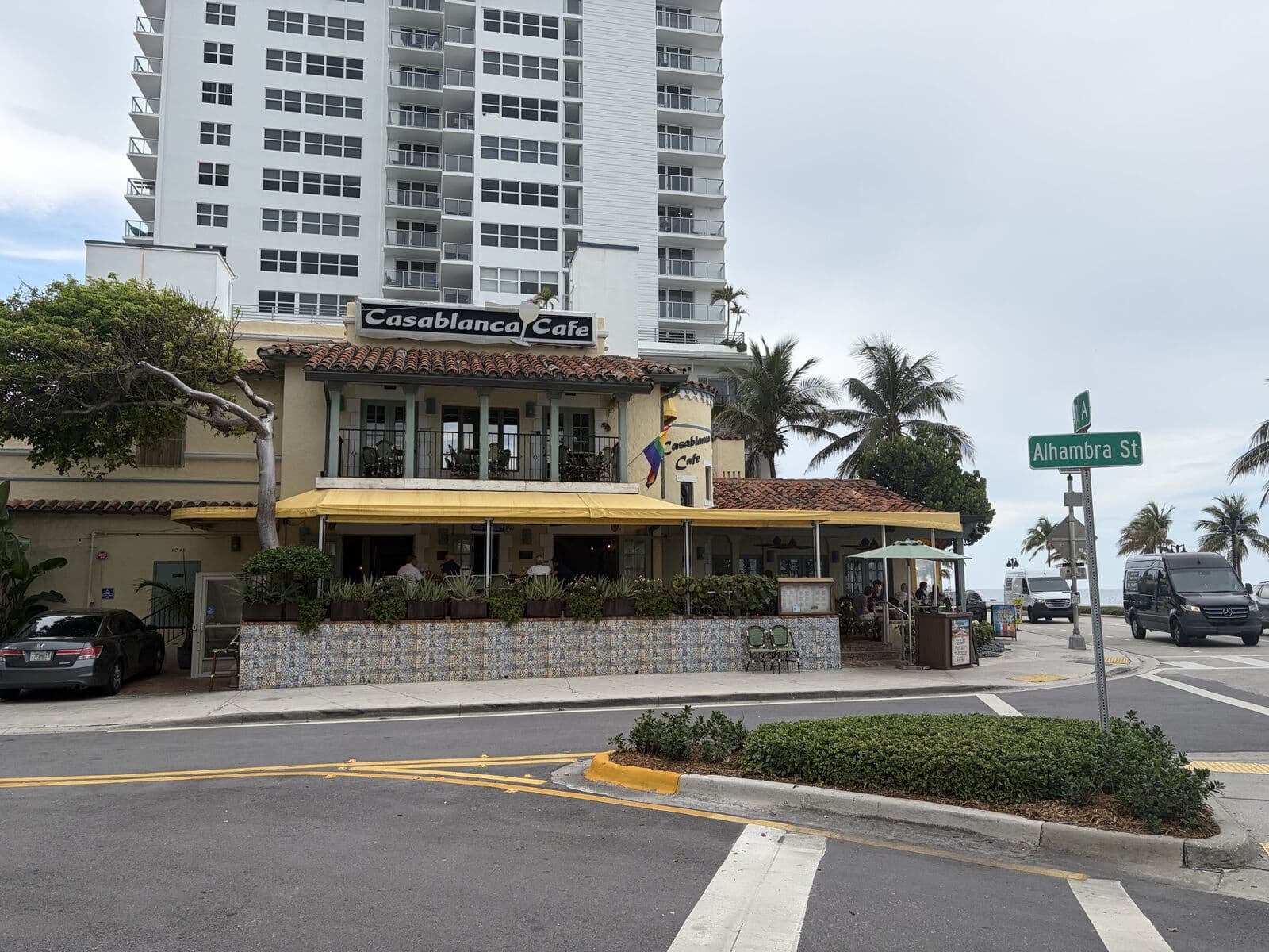CASABLANCA CAFE photo 2