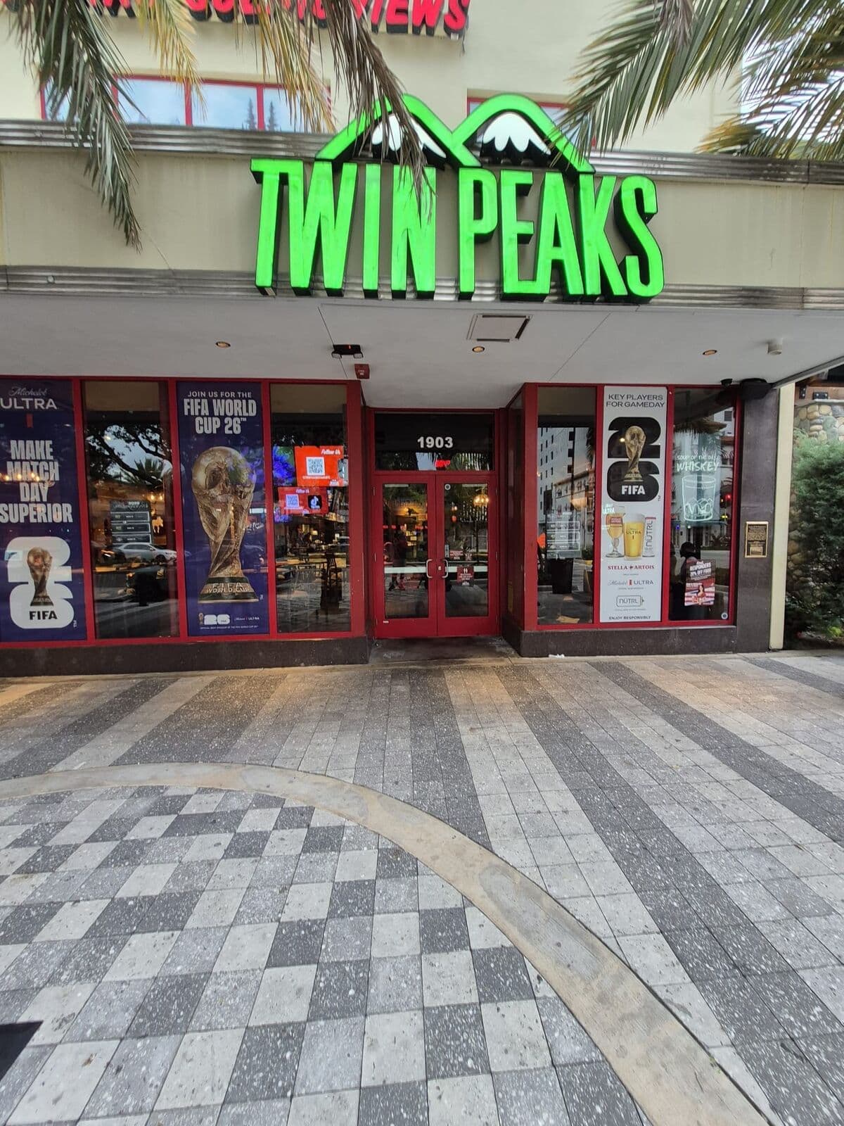 TWIN PEAKS RESTAURANT photo 1