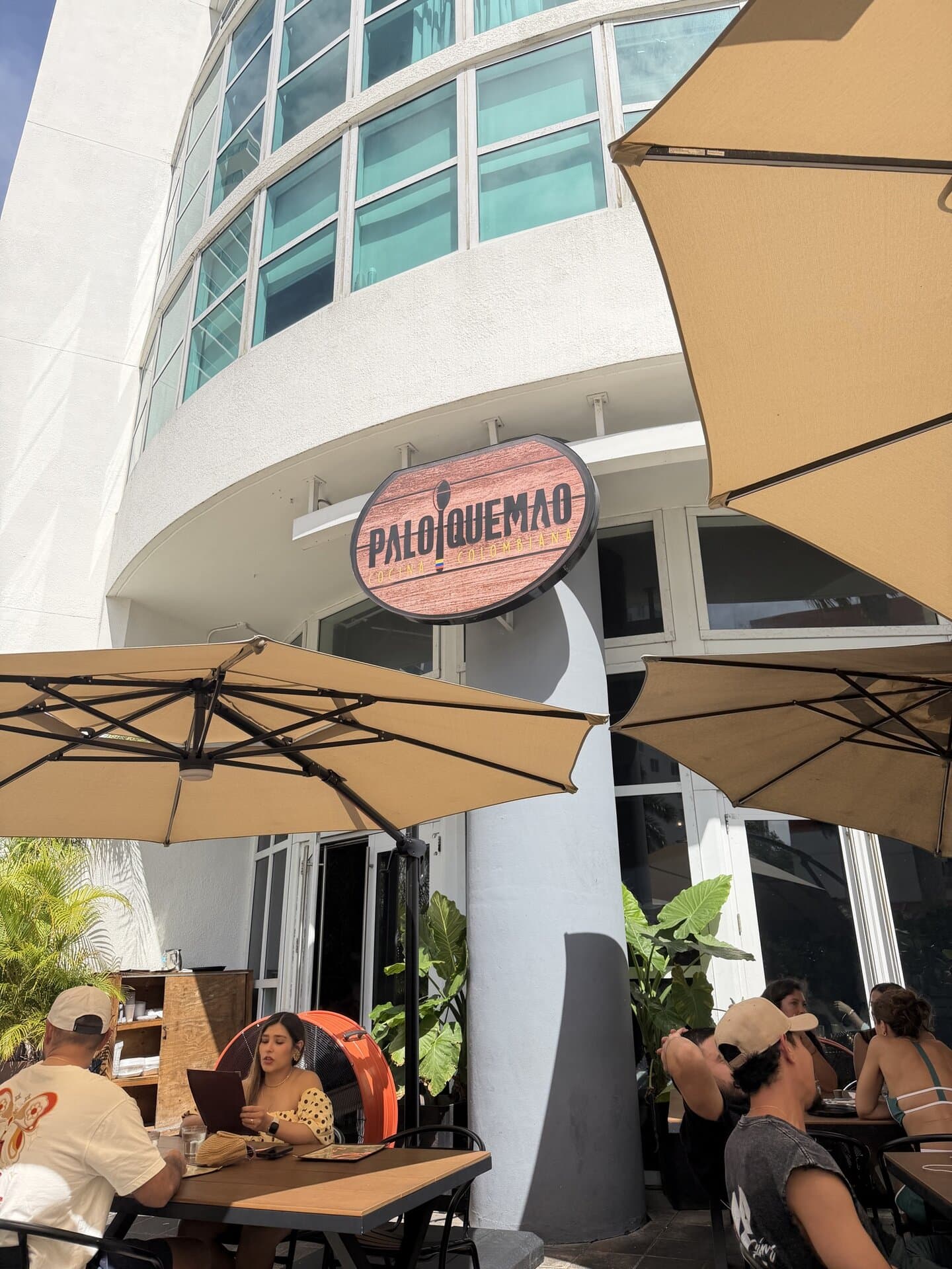 Palo Quemao — Colombian restaurant