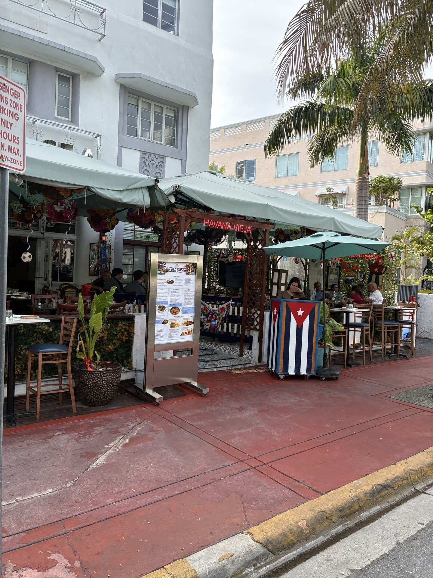 Havana Vieja — Cuban restaurant