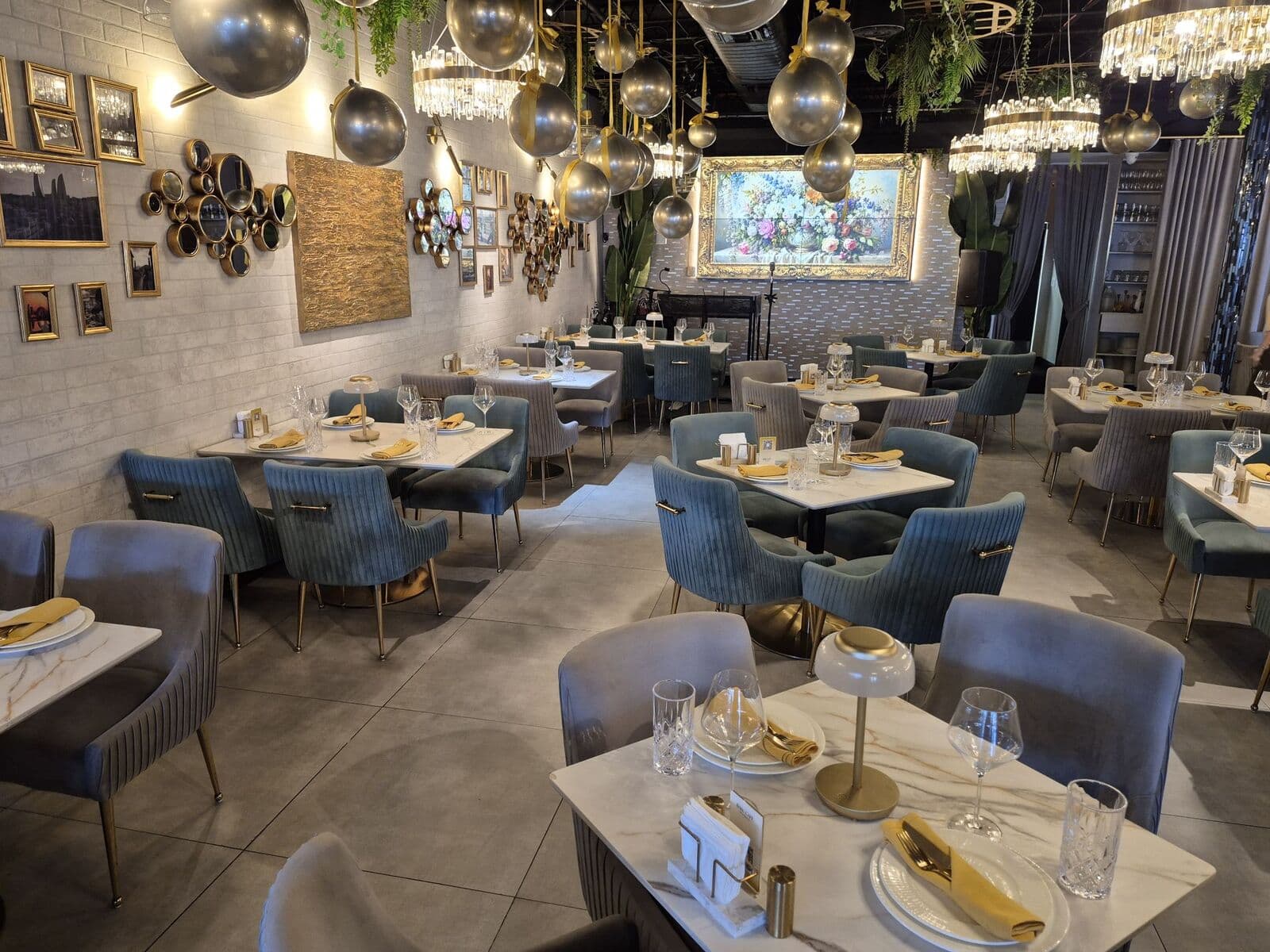 Baku Cafe Bar & Restaurant photo 2