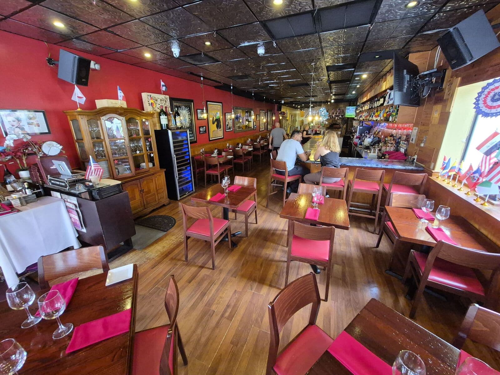 Luigi's TUSCAN GRILL photo 1