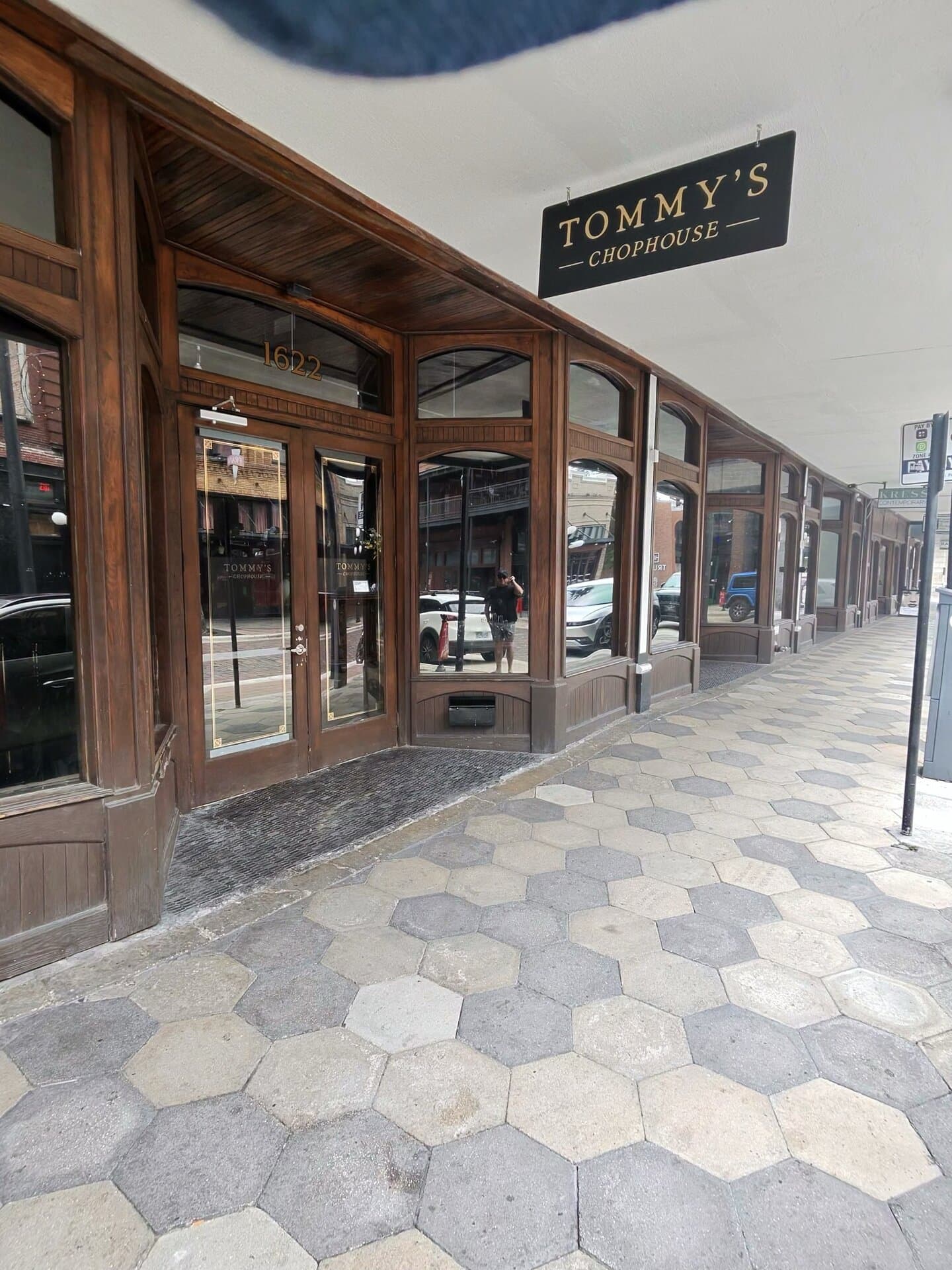 Tommy's Chophouse — American restaurant