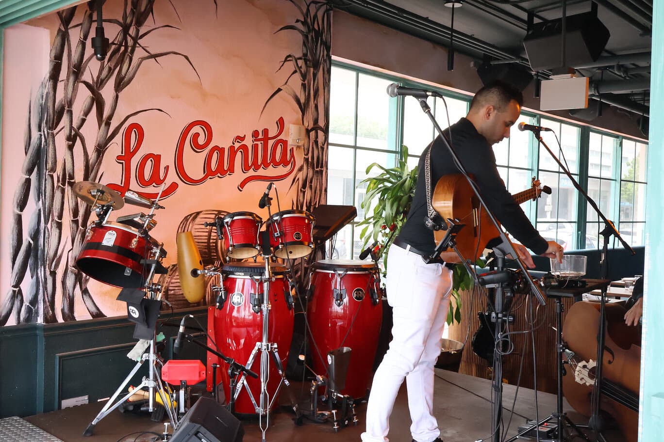 La Cantina